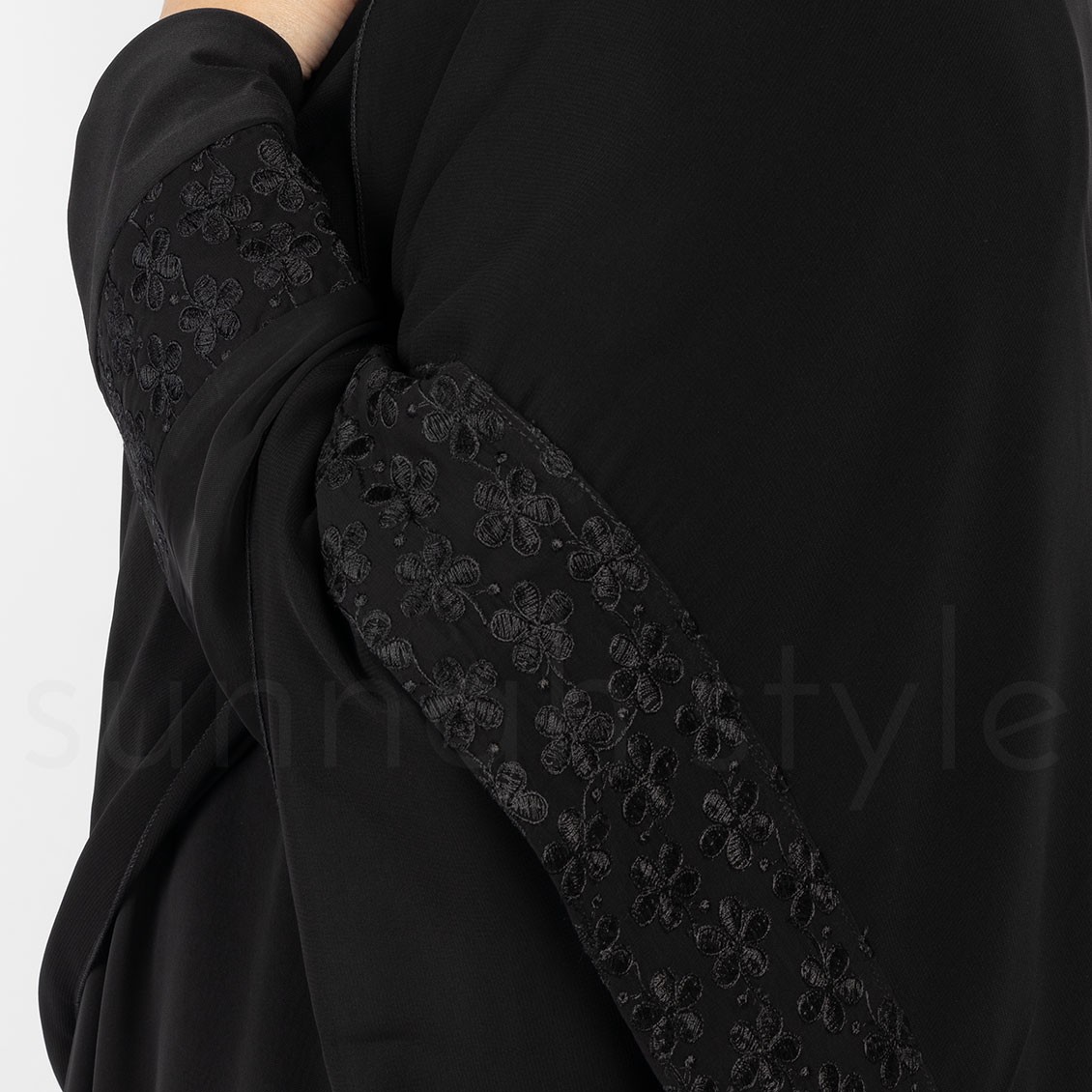 Sunnah Style Daisy Shayla Embroidered Hijab